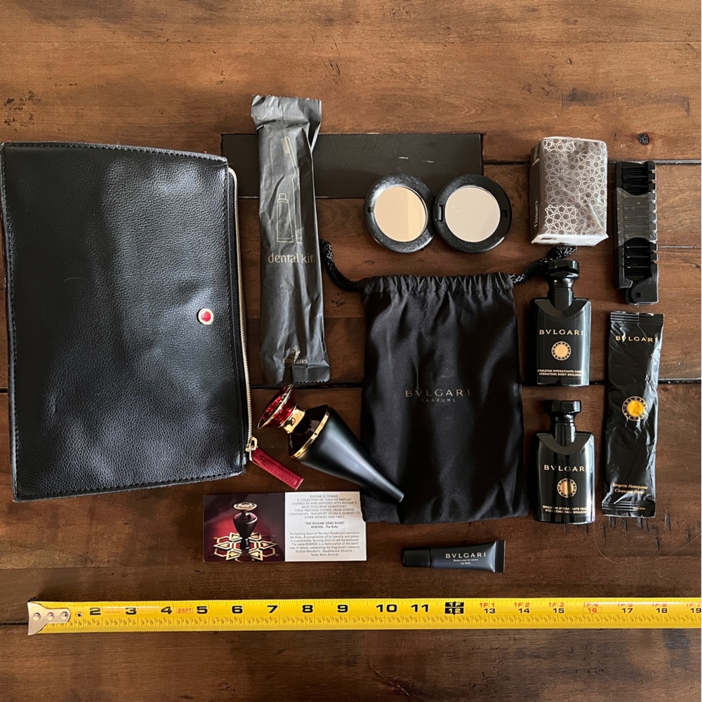 Emirates First Class Female Amenity Kit w/ Bvlgari Products (New)